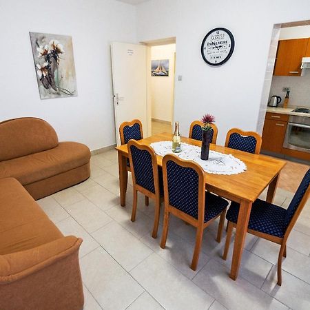 Apartments Bene Banjol 외부 사진