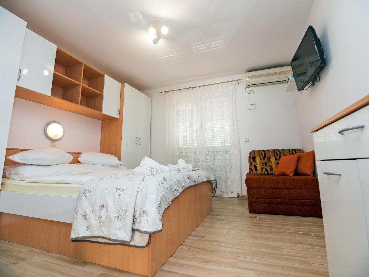 Apartments Bene Banjol 외부 사진