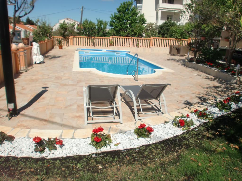 Apartments Bene Banjol 외부 사진
