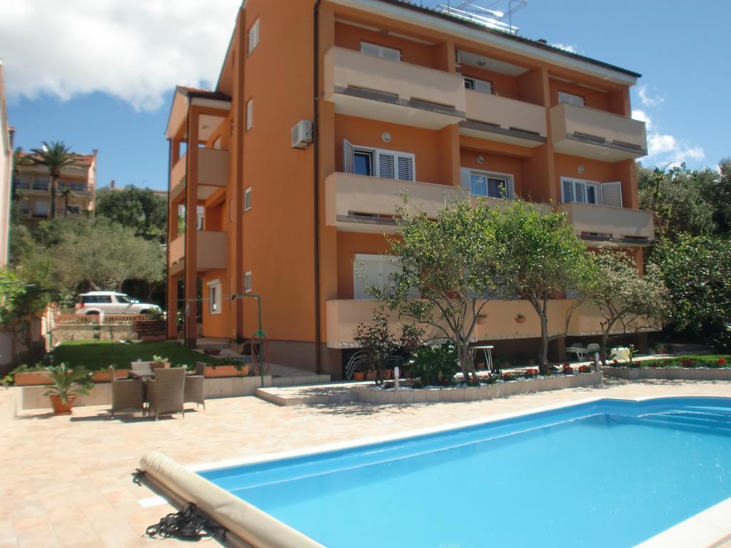 Apartments Bene Banjol 외부 사진